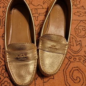 Coach Oddette loafers in metallic Gold